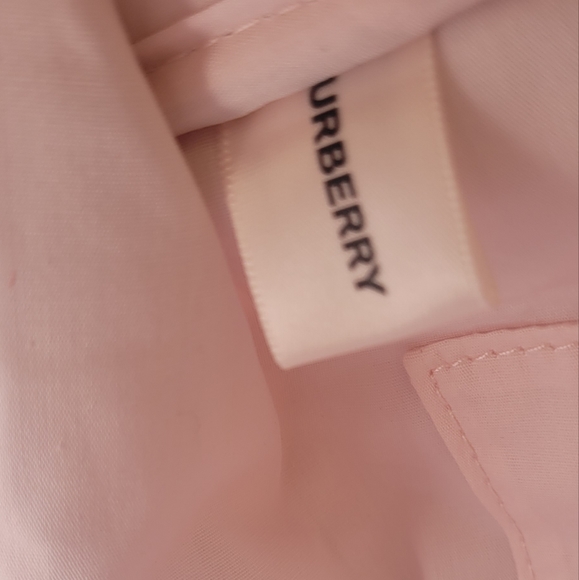 Burberry Pouch converted into to shoulder bag or cross body - Picture 16 of 16